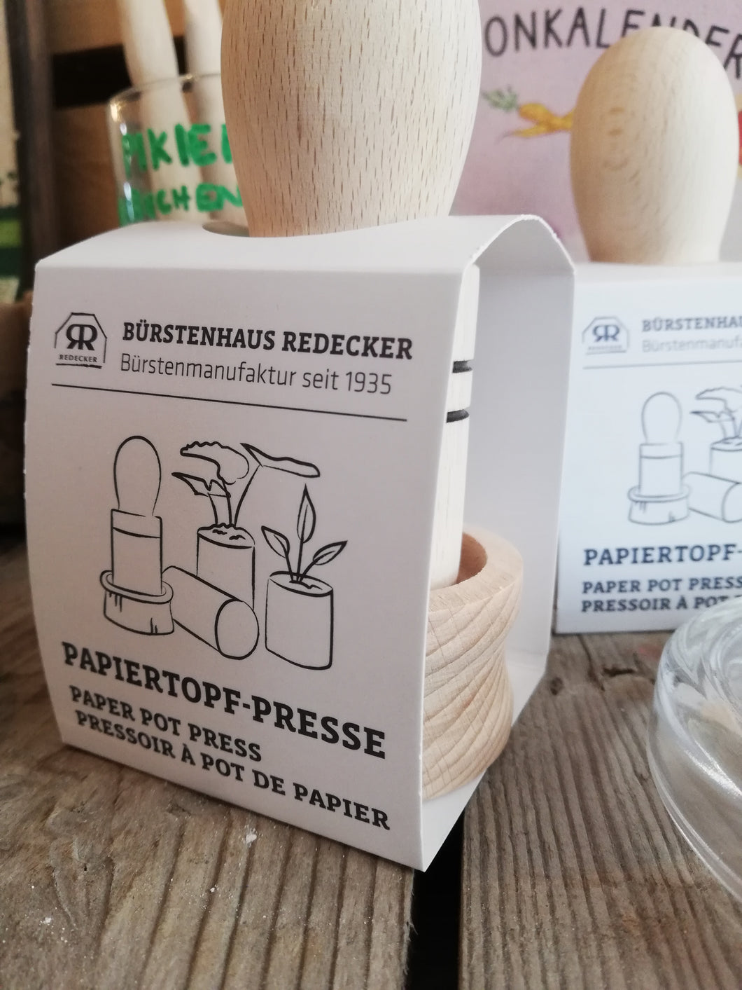Papiertopfpresse // Bürstenhaus Redecker
