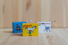 Lade das Bild in den Galerie-Viewer, Mini-Spieluhr // Pippi Langstrumpf von Astrid Lindgren
