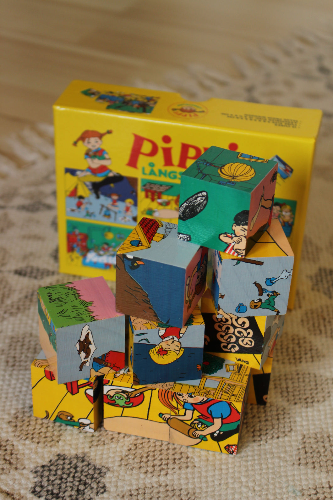 Pippi Langstrump Würfelpuzzle // 12 teiliges Puzzle